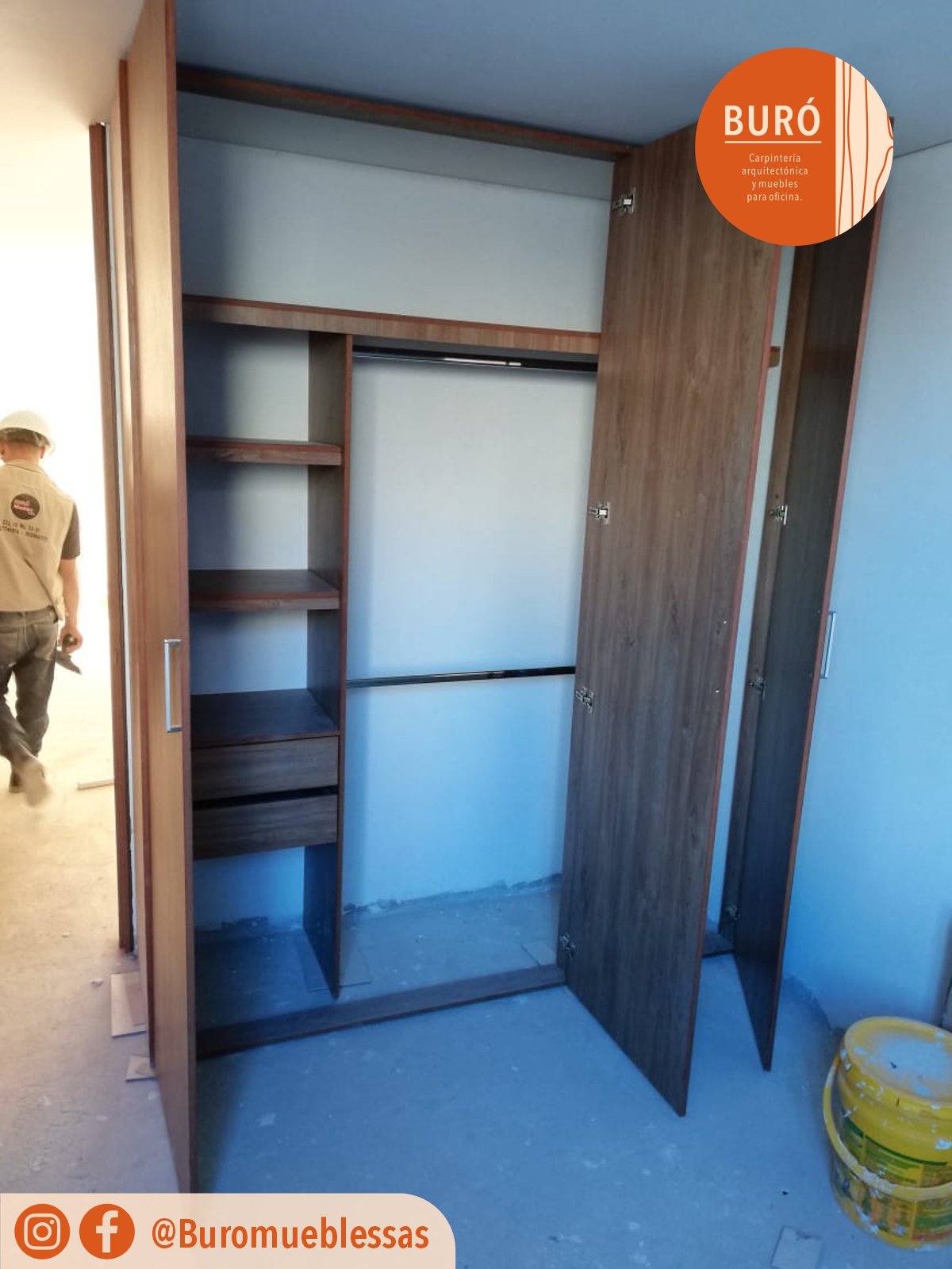 Closet puertas habatibles 12.4.jpg